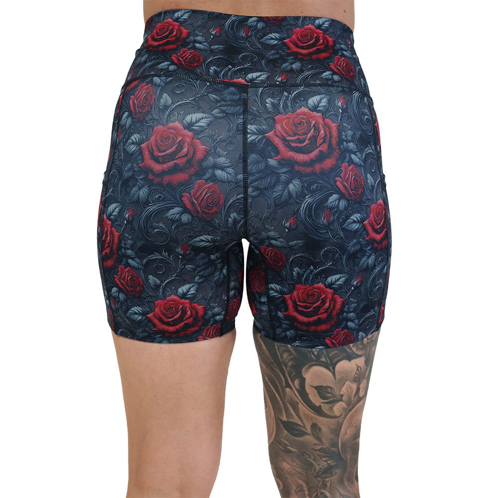 Shorts | Love Me To Death