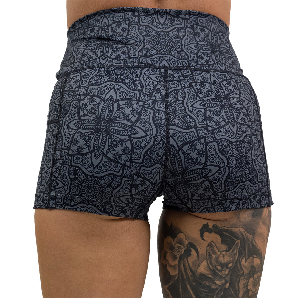 Shorts | Zentangle