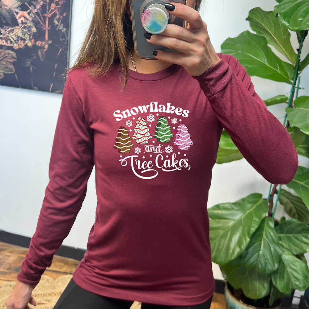 Long Sleeve Tee | Snowflakes & Tree Cakes